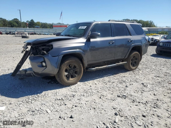 2015 Toyota 4Runner SR5 with VIN JTEZU5JR1F5105739, listed as a Copart auction lot 75843384 with 167,876 mi miles and Salvage Title. Bid and sale history available at carsss.com. Image 2.