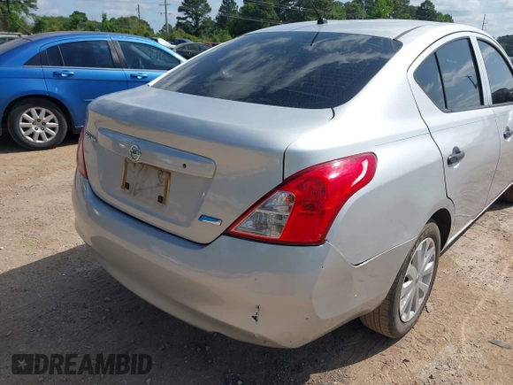 2014 Nissan Versa SV with VIN 3N1CN7AP3EL844288, listed as a IAAI auction lot 42038825 with 135,942 mi miles and . Bid and sale history available at carsss.com. Image 6.