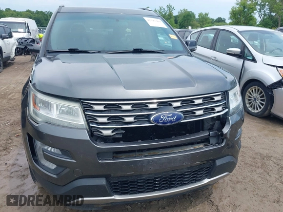 2017 Ford Explorer XLT z VIN 1FM5K8D87HGB29110, wystawiony jako IAAI lot #42523409 z przebiegiem 124 818 mil mil oraz . Historia ofert i sprzedaży dostępna na DreamBid. Obrazek 6.