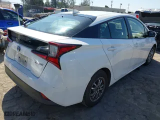 2020 Toyota Prius L Eco with VIN JTDKARFU3L3124142, listed as a IAAI auction lot 41726512 with 275,963 mi miles. Bid and sale history available at carsss.com. Image 4.
