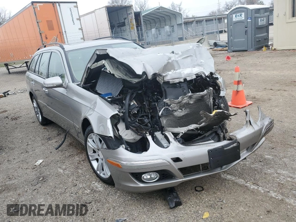 2009 Mercedes-Benz E 350 with VIN WDBUH87XX9B438035, listed as a Copart auction lot 81845833 with Not Provided miles and Non Repairable. Bid and sale history available at DreamBid. Image 4.