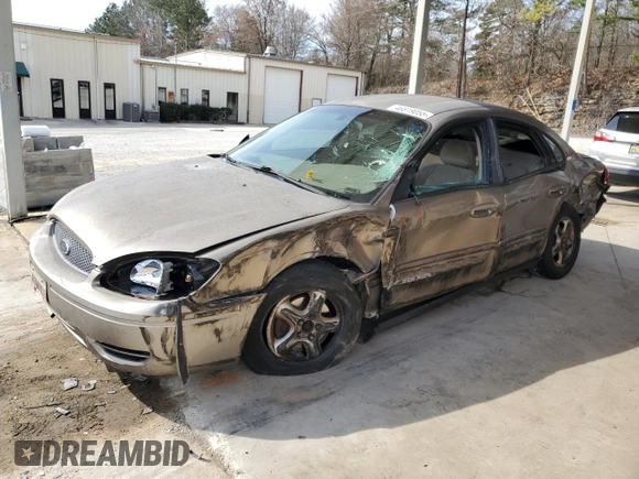 2004 Ford Taurus SES with VIN 1FAFP55UX4A170435, listed as a Copart auction lot 46819055 with 334,774 mi miles and Salvage Title. Bid and sale history available at DreamBid. Image 1.