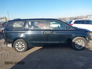 2019 Kia Sedona L with VIN KNDMA5C11K6539162, listed as a IAAI auction lot 41150477 with 76,847 mi miles. Bid and sale history available at carsss.com. Image 13.