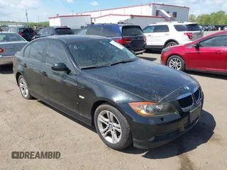 2008 BMW 3 Series 328xi with VIN WBAVC73518KP39386, listed as a IAAI auction lot 39828477 with 188,917 mi miles. Bid and sale history available at carsss.com. Image 1.