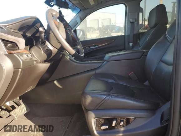 2018 Cadillac Escalade Luxury z VIN 1GYS4BKJ5JR383407, wystawiony jako Copart lot #46057505 z przebiegiem 97 057 mil mil oraz Szkoda całkowita • Salvage title. Historia ofert i sprzedaży dostępna na DreamBid. Obrazek 7.