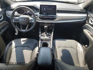 2023 Jeep Compass Limited z VIN 3C4NJDCN9PT565488, wystawiony jako Copart lot #59943685 z przebiegiem 61 706 mil mil oraz Czysty tytuł • Clean title. Historia ofert i sprzedaży dostępna na DreamBid. Obrazek 8.