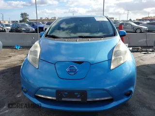 2011 Nissan LEAF SL-e with VIN JN1AZ0CPXBT007951, listed as a IAAI auction lot 41529439 with 123,737 mi miles. Bid and sale history available at carsss.com. Image 12.