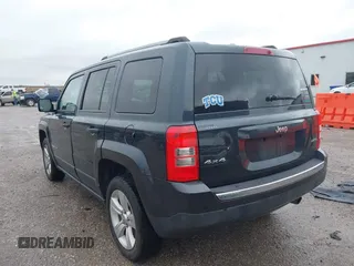 2014 Jeep Patriot Limited with VIN 1C4NJRCB8ED728752, listed as a IAAI auction lot 42155709 with 107,511 mi miles and . Bid and sale history available at DreamBid. Image 3.