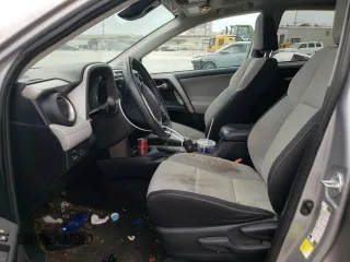 2018 Toyota RAV4 XLE with VIN 2T3WFREV2JW446388, listed as a Copart auction lot 54000675 with Not Provided miles and Salvage Title. Bid and sale history available at DreamBid. Image 7.