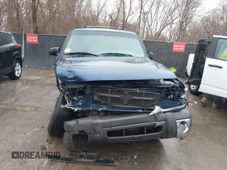 2000 Ford Explorer XLT z VIN 1FMZU73X0YZC01123, wystawiony jako IAAI lot #41487199 z przebiegiem 143 697 mil mil oraz . Historia ofert i sprzedaży dostępna na DreamBid. Obrazek 6.