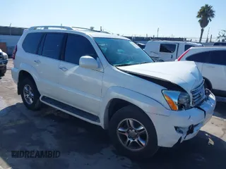 2008 Lexus GX 470 with VIN JTJBT20X580169058, listed as a IAAI auction lot 41740800 with 217,905 mi miles. Bid and sale history available at carsss.com. Image 1.