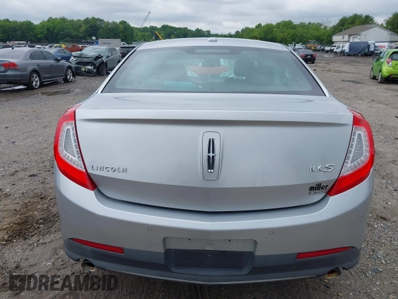2013 Lincoln MKS with VIN 1LNHL9DK4DG606551, listed as a IAAI auction lot 42343140 with 70,424 mi miles and . Bid and sale history available at DreamBid. Image 16.