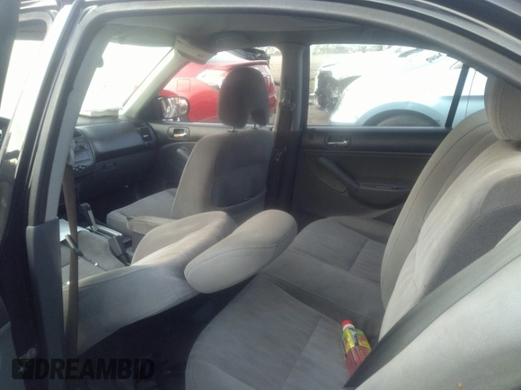 2003 Honda Civic LX with VIN 2HGES16563H602363, listed as a IAAI auction lot 40123995 with 165,413 mi miles. Bid and sale history available at carsss.com. Image 8.