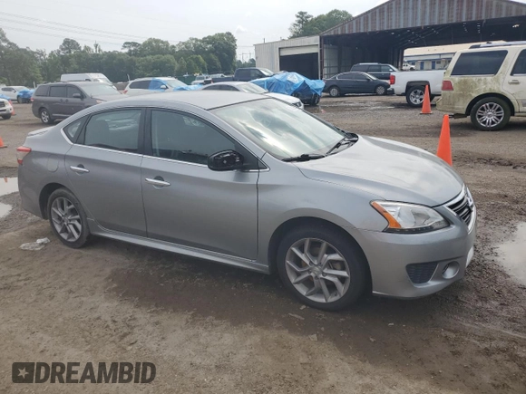 2014 Nissan Sentra SR z VIN 3N1AB7APXEY259601, wystawiony jako Copart lot #59144195 z przebiegiem 99 834 mil mil oraz Szkoda całkowita • Salvage title. Historia ofert i sprzedaży dostępna na DreamBid. Obrazek 4.
