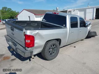2012 Chevrolet Silverado 1500 LT with VIN 3GCPCSE00CG280478, listed as a IAAI auction lot 41894193 with 216,284 mi miles. Bid and sale history available at carsss.com. Image 4.