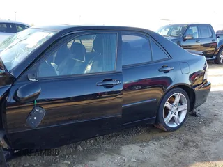 2005 Lexus IS 300 Sport with VIN JTHBD192750101114, listed as a IAAI auction lot 41652768 with Not Provided miles. Bid and sale history available at carsss.com. Image 19.