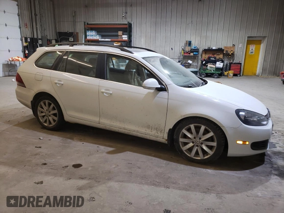 2014 Volkswagen Jetta TDI w/Sunroof & Nav с VIN 3VWPL7AJ2EM610506, выставлен на аукционе Copart как лот 41514185 с пробегом 197 121 миль миль и Списание • Salvage title. История ставок и продаж доступна на DreamBid. Изображение 4.