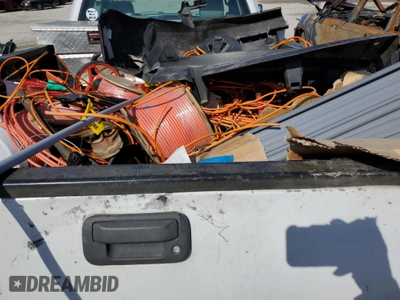 2007 Ford F-150 XL with VIN 1FTRF12207NA83890, listed as a Copart auction lot 87203484 with Not provided miles and Salvage title. Bid and sale history available at DreamBid. Image 10.