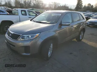 2014 Kia Sorento LX с VIN 5XYKT4A61EG426002, выставлен на аукционе Copart как лот 84288444 с пробегом 60 337 миль миль и Списание • Salvage title. История ставок и продаж доступна на DreamBid. Изображение 1.