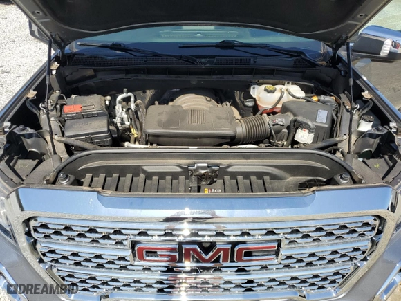 2020 GMC Sierra 1500 Denali with VIN 3GTU9FEL7LG424000, listed as a Copart auction lot 47012455 with 30,398 mi miles and Salvage Title. Bid and sale history available at carsss.com. Image 11.