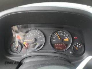 2014 Jeep Patriot Sport с VIN 1C4NJPBA5ED551767, выставлен на аукционе Copart как лот 61045035 с пробегом 154 705 миль миль и Списание • Salvage title. История ставок и продаж доступна на DreamBid. Изображение 9.