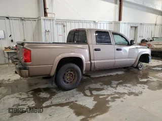 2010 Dodge Dakota SXT with VIN 1D7CW3GP2AS104212, listed as a Copart auction lot 44062435 with 203,233 mi miles and Clean Title. Bid and sale history available at carsss.com. Image 3.