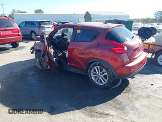 2011 Nissan Juke SL with VIN JN8AF5MV9BT009677, listed as a IAAI auction lot 40600306 with 159,818 mi miles. Bid and sale history available at carsss.com. Image 3.
