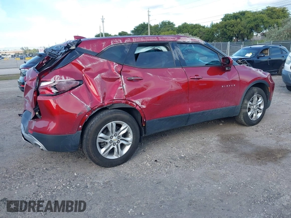 2019 Chevrolet Blazer z VIN 3GNKBBRA3KS688170, wystawiony jako IAAI lot #41192503 z przebiegiem 48 022 mil mil oraz . Historia ofert i sprzedaży dostępna na DreamBid. Obrazek 4.