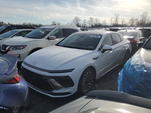 2024 Hyundai Sonata Hybrid Limited with VIN KMHL54JJ6RA100975, listed as a Copart auction lot 47627895 with 7,495 mi miles and Salvage Title. Bid and sale history available at carsss.com. Image 1.