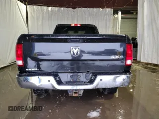 2017 Ram 2500 Tradesman z VIN 3C6UR5HLXHG779912, wystawiony jako Copart lot #86354724 z przebiegiem 184 920 mil mil oraz Szkoda całkowita • Salvage title. Historia ofert i sprzedaży dostępna na DreamBid. Obrazek 6.