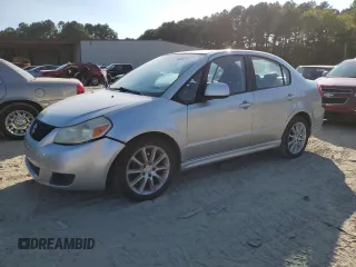 2008 Suzuki SX4 Convenience Pkg with VIN JS2YC415185100267, listed as a Copart auction lot 70948384 with 103,501 mi miles and Clean Title. Bid and sale history available at carsss.com. Image 1.