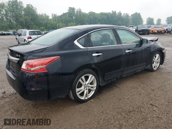 2013 Nissan Altima S z VIN 1N4BL3AP2DC165619, wystawiony jako Copart lot #59589525 z przebiegiem 194 782 mil mil oraz Czysty tytuł • Clean title. Historia ofert i sprzedaży dostępna na DreamBid. Obrazek 3.