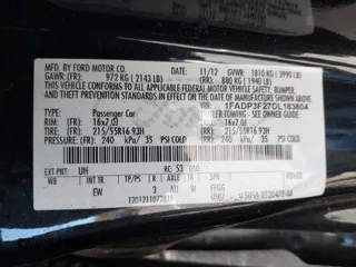 2013 Ford Focus SE with VIN 1FADP3F27DL183804, listed as a IAAI auction lot 40899670 with 66,352 mi miles. Bid and sale history available at carsss.com. Image 9.