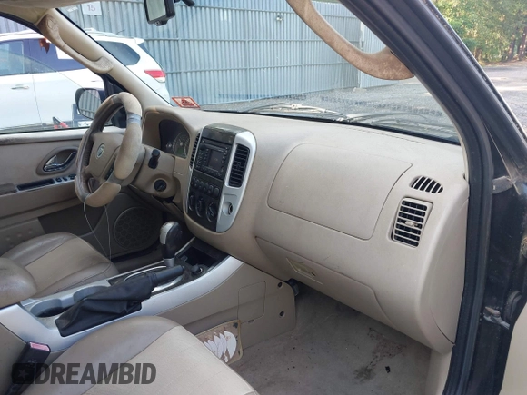 2007 Mercury Mariner with VIN 4M2CU39H77KJ16087, listed as a IAAI auction lot 42665779 with 71,598 mi miles and . Bid and sale history available at DreamBid. Image 5.