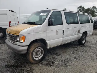 1996 Ford Econoline Wagon XL z VIN 1FBJS31H4THB69646, wystawiony jako Copart lot #73374364 z przebiegiem 83 635 mil mil oraz Tytuł czysty. Historia ofert i sprzedaży dostępna na DreamBid. Obrazek 1.