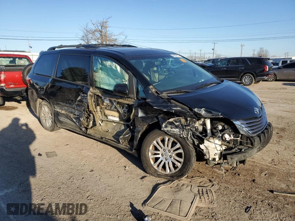 2017 Toyota Sienna XLE Auto Access Seat z VIN 5TDYZ3DC9HS873222, wystawiony jako Copart lot #42537675 z przebiegiem Nie podano mil oraz Szkoda całkowita • Salvage title. Historia ofert i sprzedaży dostępna na DreamBid. Obrazek 4.