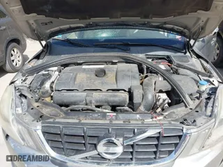 2012 Volvo XC60 3.2L with VIN YV4952DZ5C2288519, listed as a IAAI auction lot 41868577 with 120,601 mi miles. Bid and sale history available at carsss.com. Image 10.