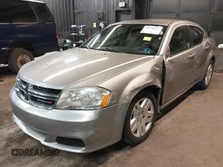 2014 Dodge Avenger SE with VIN 1C3CDZAB5EN228953, listed as a IAAI auction lot 41898027 with 33,731 mi miles. Bid and sale history available at carsss.com. Image 2.