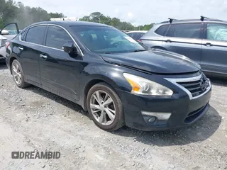 2013 Nissan Altima SV with VIN 1N4AL3AP6DN452994, listed as a IAAI auction lot 42163470 with 224,342 mi miles and . Bid and sale history available at DreamBid. Image 1.