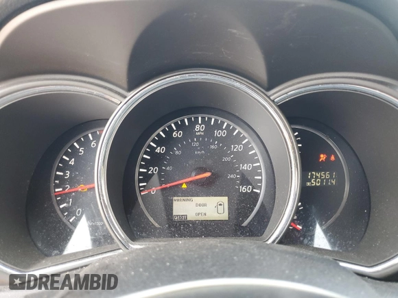 2014 Nissan Murano SL z VIN JN8AZ1MW5EW531573, wystawiony jako Copart lot #59577525 z przebiegiem 174 561 mil mil oraz Szkoda całkowita • Salvage title. Historia ofert i sprzedaży dostępna na DreamBid. Obrazek 9.