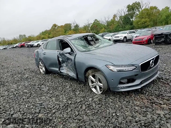 2017 Volvo S90 Momentum with VIN YV1102AK5H1012905, listed as a Copart auction lot 72612694 with Not Provided miles and Salvage Title. Bid and sale history available at carsss.com. Image 11.