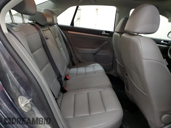 2008 Volkswagen Jetta SE с VIN 3VWRM71K78M048766, выставлен на аукционе Copart как лот 60588995 с пробегом 180 857 миль миль и Списание • Salvage title. История ставок и продаж доступна на DreamBid. Изображение 10.