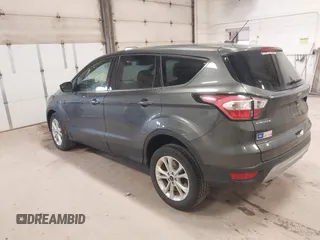 2017 Ford Escape SE with VIN 1FMCU9G90HUC96633, listed as a IAAI auction lot 42005904 with 93,139 mi miles. Bid and sale history available at carsss.com. Image 3.