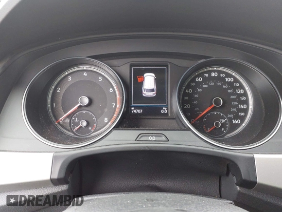 2021 Volkswagen Atlas SE with VIN 1V2LC2CA2MC228525, listed as a IAAI auction lot 42127917 with 74,707 mi miles and . Bid and sale history available at DreamBid. Image 7.