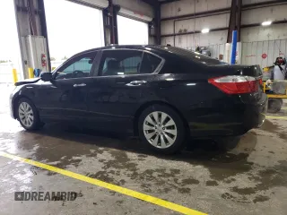 2013 Honda Accord Sdn EX-L with VIN 1HGCR2F84DA272502, listed as a Copart auction lot 51702345 with 121,016 mi miles and Salvage Title. Bid and sale history available at carsss.com. Image 2.