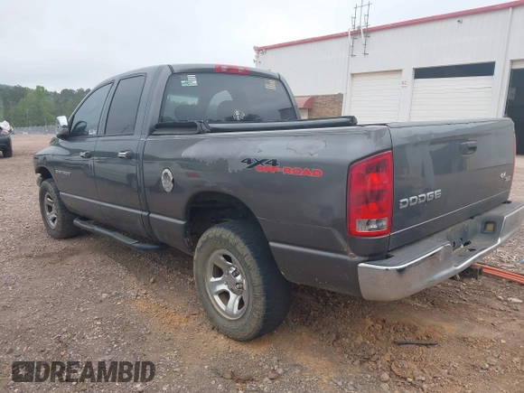 2004 Dodge 1500 SLT with VIN 1D7HU18D44S573214, listed as a IAAI auction lot 42054270 with 376,750 mi miles and . Bid and sale history available at carsss.com. Image 3.