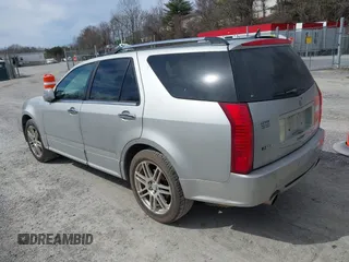 2007 Cadillac SRX with VIN 1GYEE63A270170881, listed as a IAAI auction lot 41659957 with 183,389 mi miles. Bid and sale history available at carsss.com. Image 3.