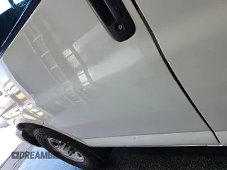 2019 Chevrolet Express Cargo с VIN 1GCWGAFP1K1337712, выставлен на аукционе IAAI как лот 42240477 с пробегом 104 466 миль миль и . История ставок и продаж доступна на DreamBid. Изображение 1.