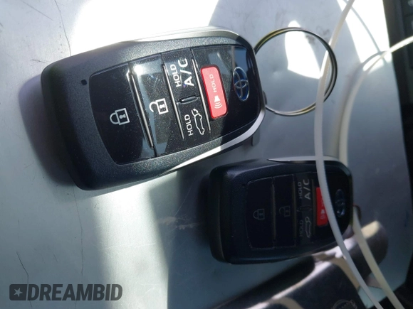2021 Toyota RAV4 XSE with VIN JTMFB3FV7MD009432, listed as a IAAI auction lot 42439466 with 91,544 mi miles and . Bid and sale history available at DreamBid. Image 11.
