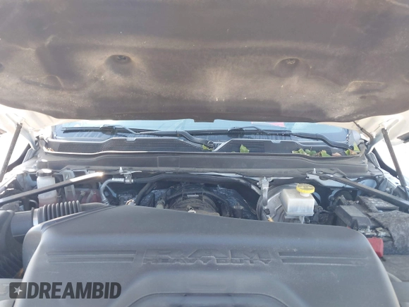 2019 Ram 2500 Tradesman with VIN 3C6UR5CJXKG590738, listed as a IAAI auction lot 41699787 with 134,913 mi miles. Bid and sale history available at carsss.com. Image 10.